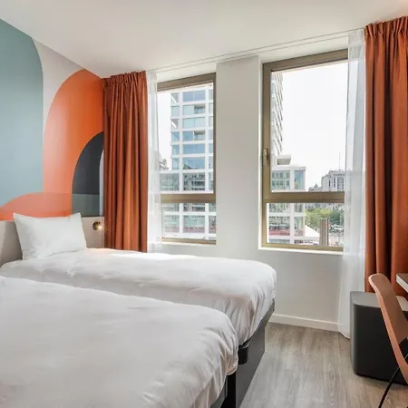 Hotel Centre 3*
